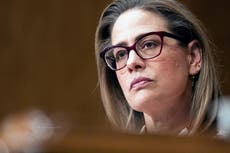 Kyrsten Sinema announces she is quitting Democratic Party to become an independent