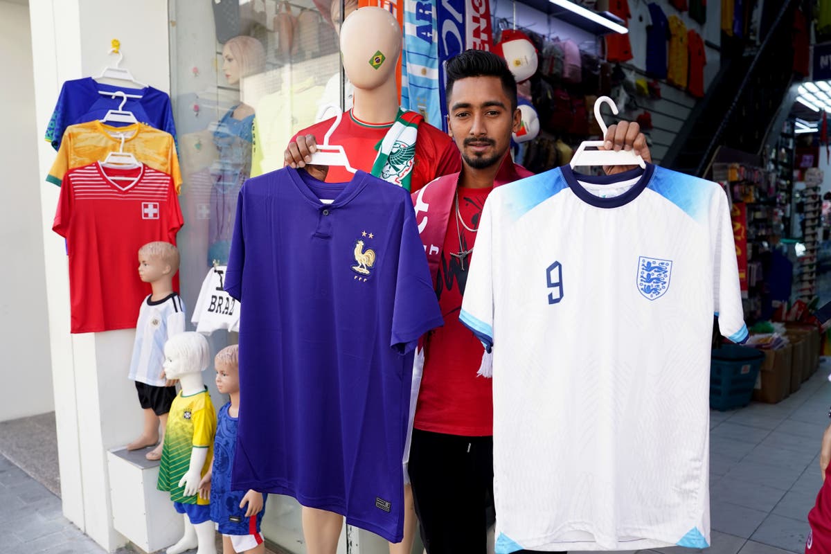 World Cup 2022: The English fan who brought 18,000 celebratory World Cup  champions' shirts and they didn't even reach the semi-finals