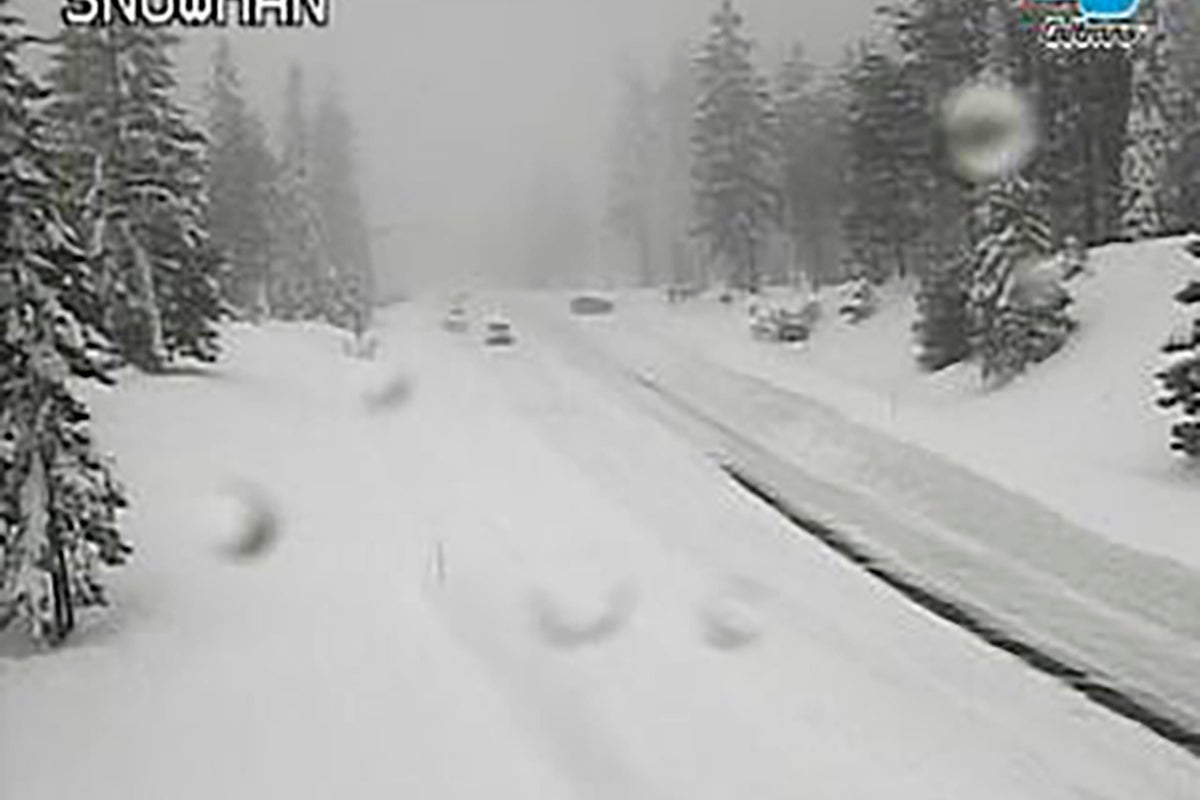 Storm packing high winds, heavy snow blows into the Sierra | The ...