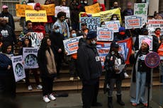 For now, judge won't stop NYC mayor's homeless removal plans