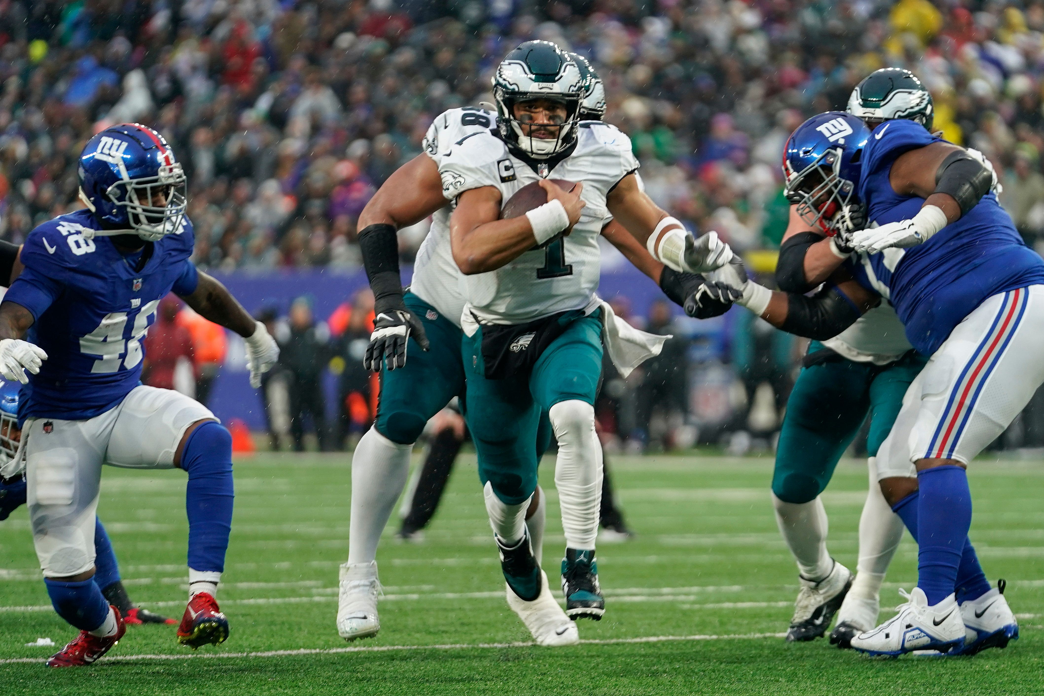 Jalen Hurts, Eagles broke a long-standing touchdowns record at NFC