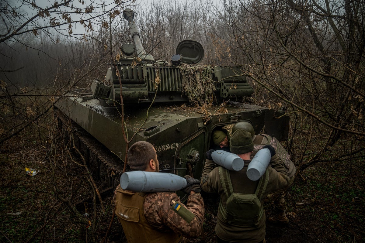 Ukraine-Russia news – live: Putin’s troops ‘unlikely to make notable gains in coming months’