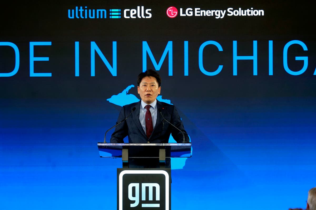 GM joint venture gets $2.5B loan to build battery plants