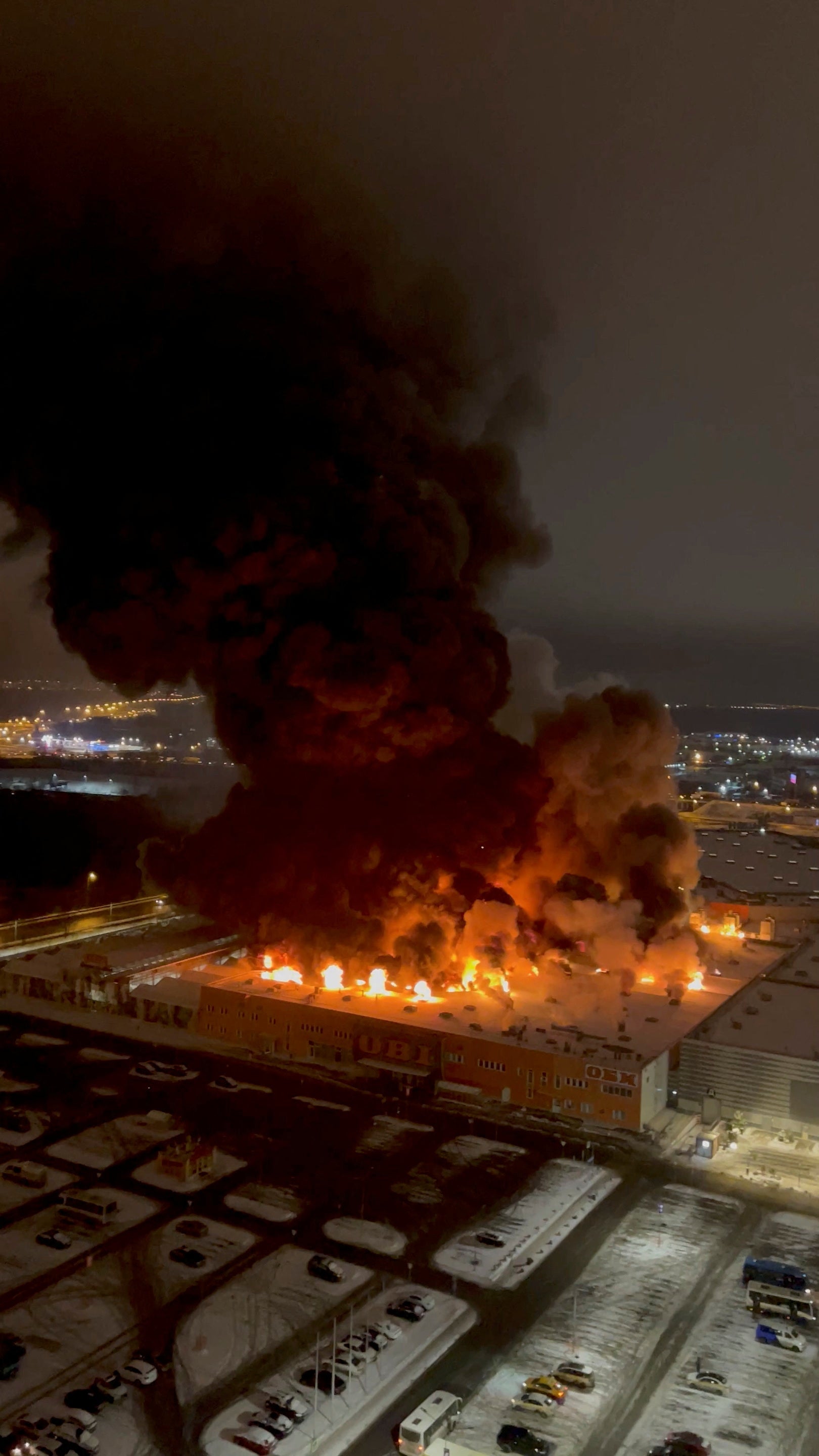 A large fire rages at a shopping mall in Khimki, Moscow Oblast, Russia
