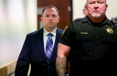 Texas officer testifies he saw gun before fatal shooting