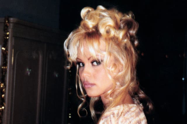 <p>Pamela Anderson</p>
