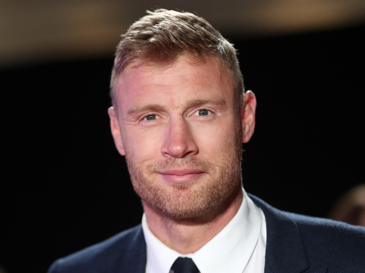 Freddie Flintoff airlifted to hospital after Top Gear crash