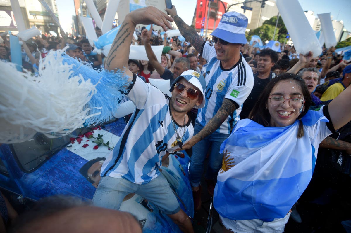 Streets of Argentina turn into party as team reaches final | The ...