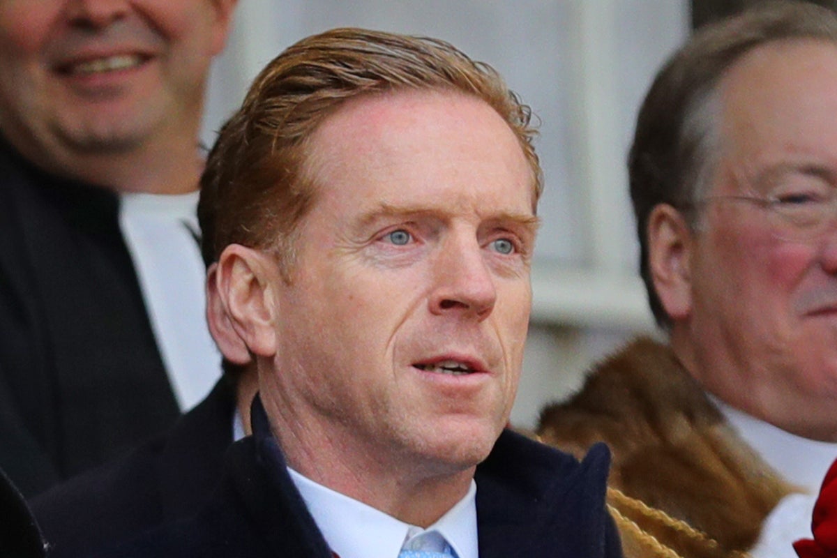 Actors Damian Lewis and William Roache set to receive royal honours