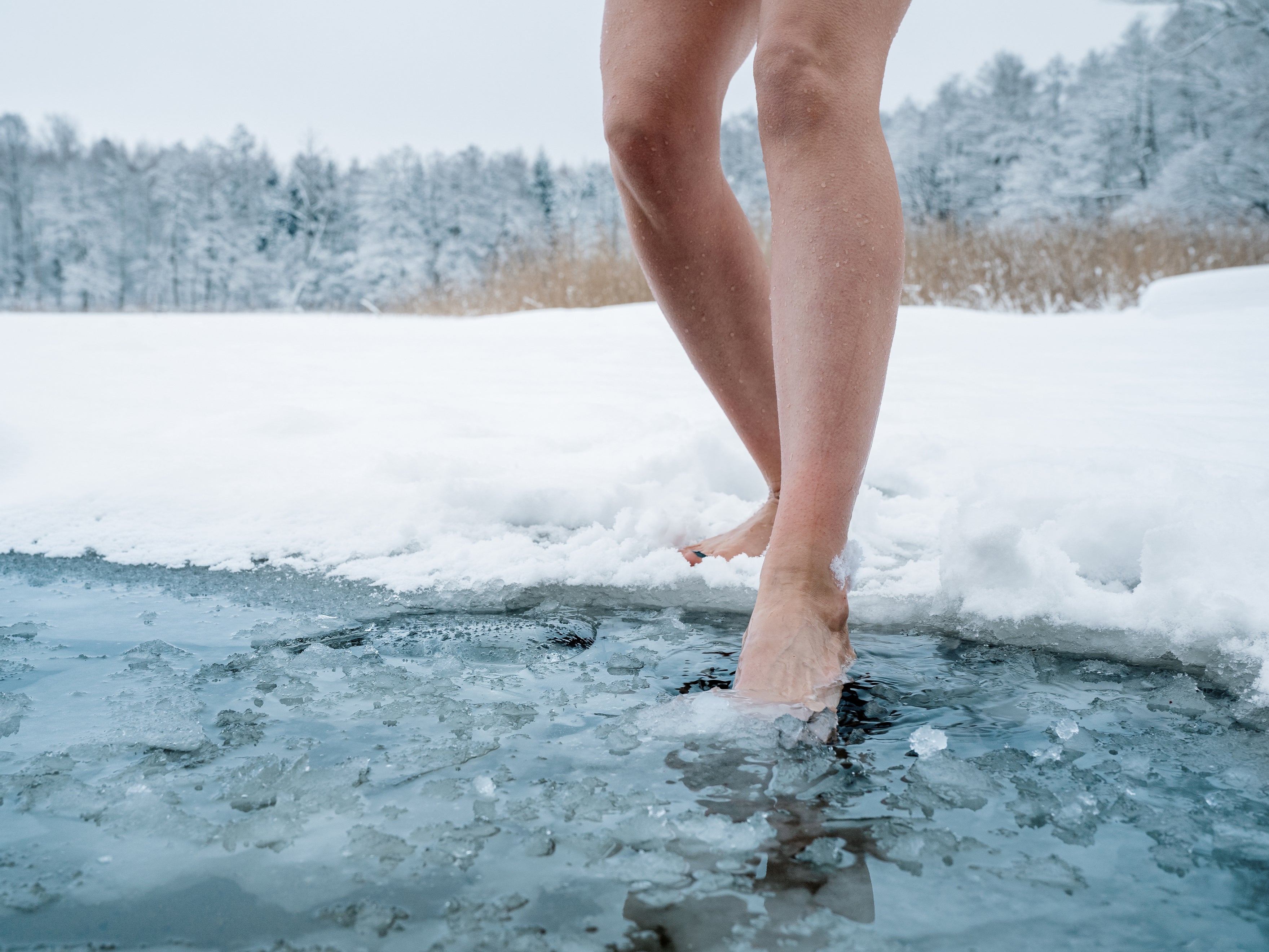 <p>Wild swimming not advisable in bitter cold but can be highly beneficial in warmer weather if practioners take due care</p>