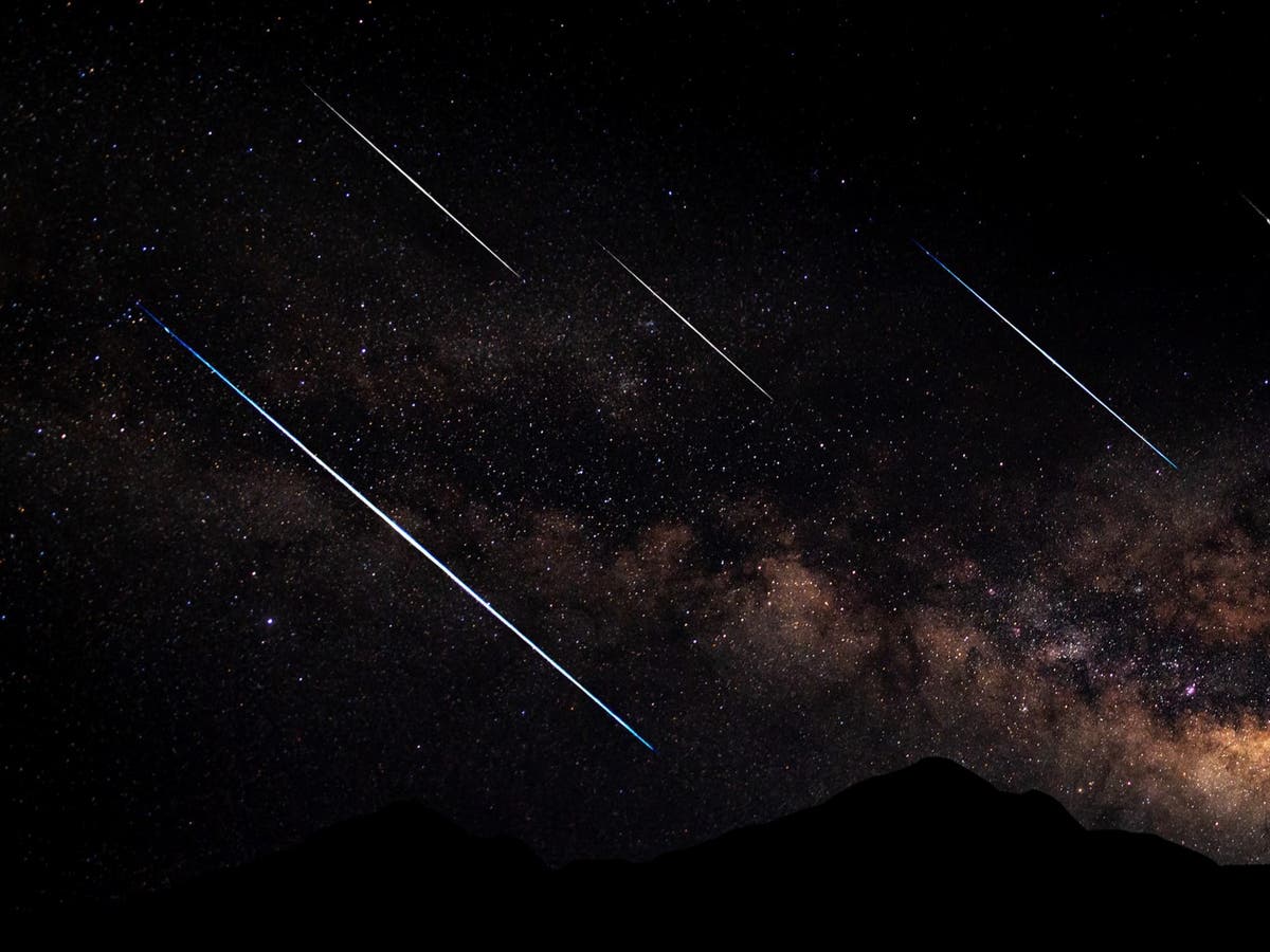 Deszcz meteorytów Geminidów 2022 na żywo: gwiazdy meteorów rozświetlą dziś niebo nad Wielką Brytanią i USA