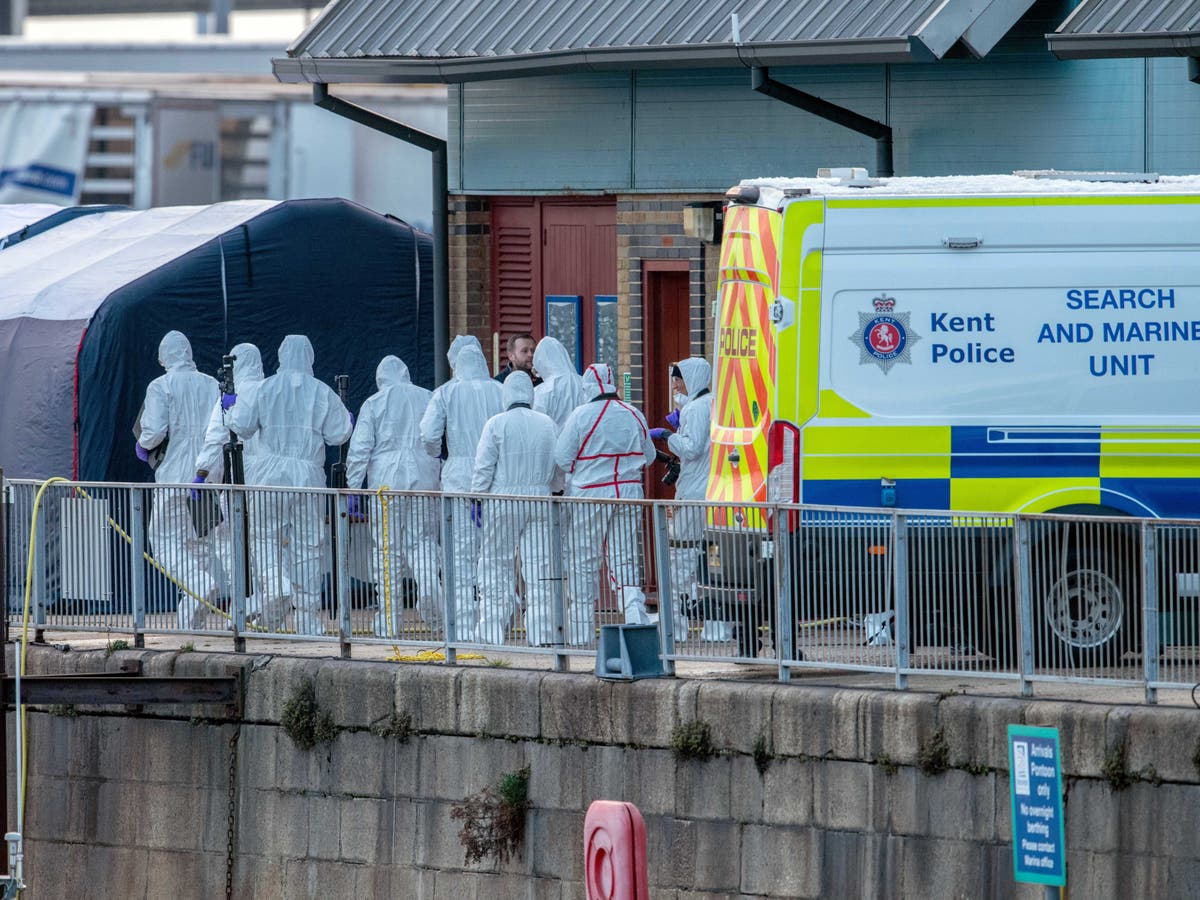 Rescuers ‘too late’ to save Channel migrants after French charity receives distress call Rescuers ‘too late’ to save Channel migrants after French charity receives distress call