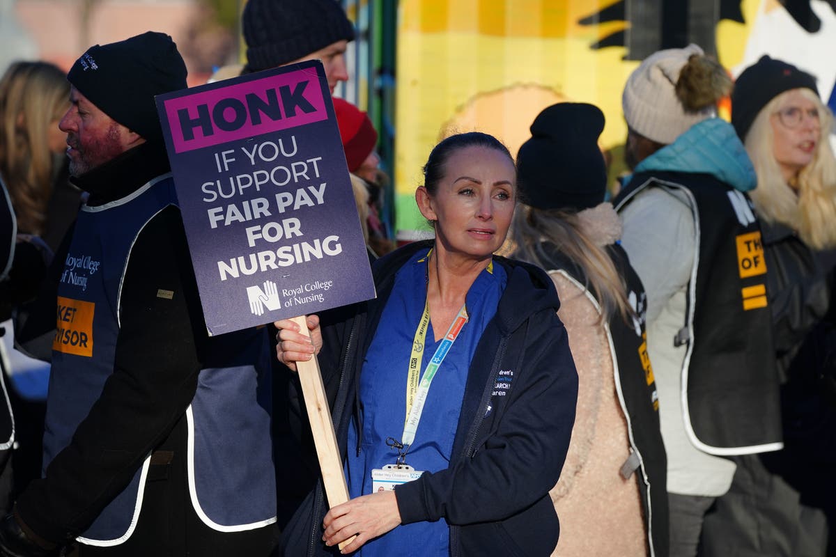 NHS strike – live: Nurses threaten to walk out more often and longer next year NHS strike – live: Nurses threaten to walk out more often and longer next year