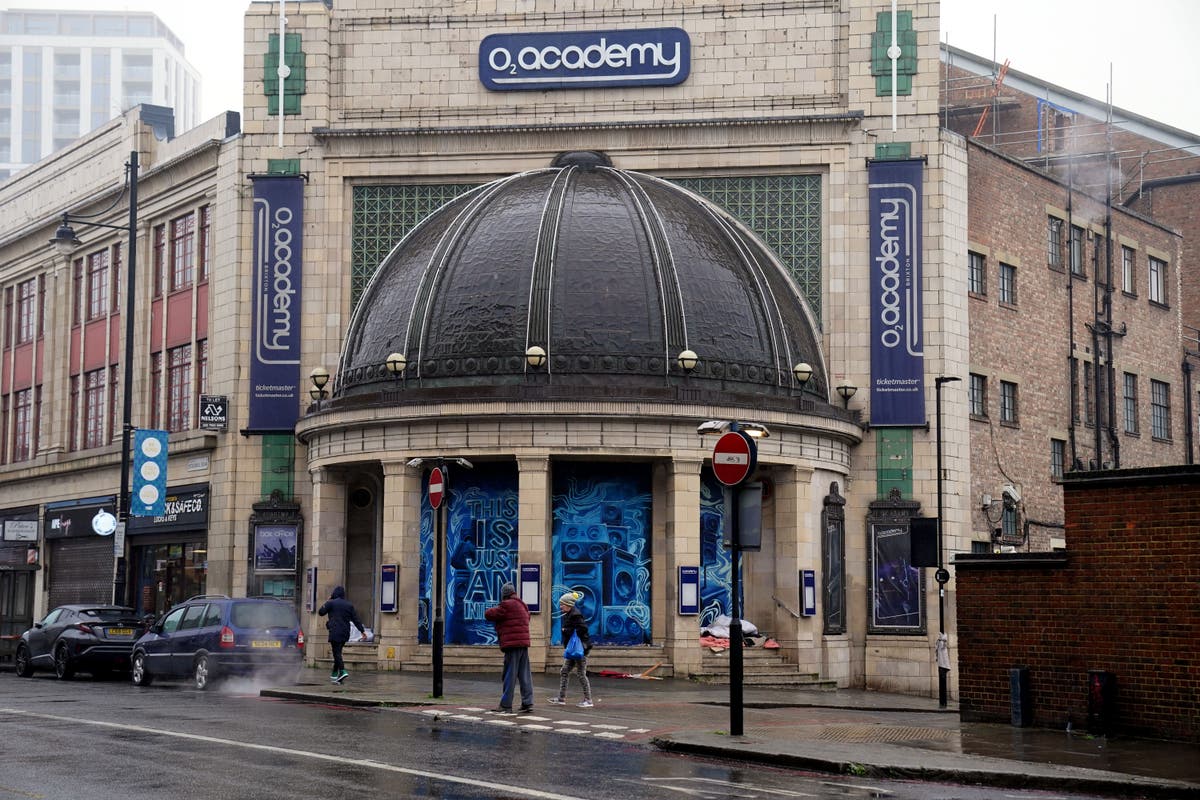 Four people critical after suspected crowd crush at Brixton O2 Academy Four people critical after suspected crowd crush at Brixton O2 Academy