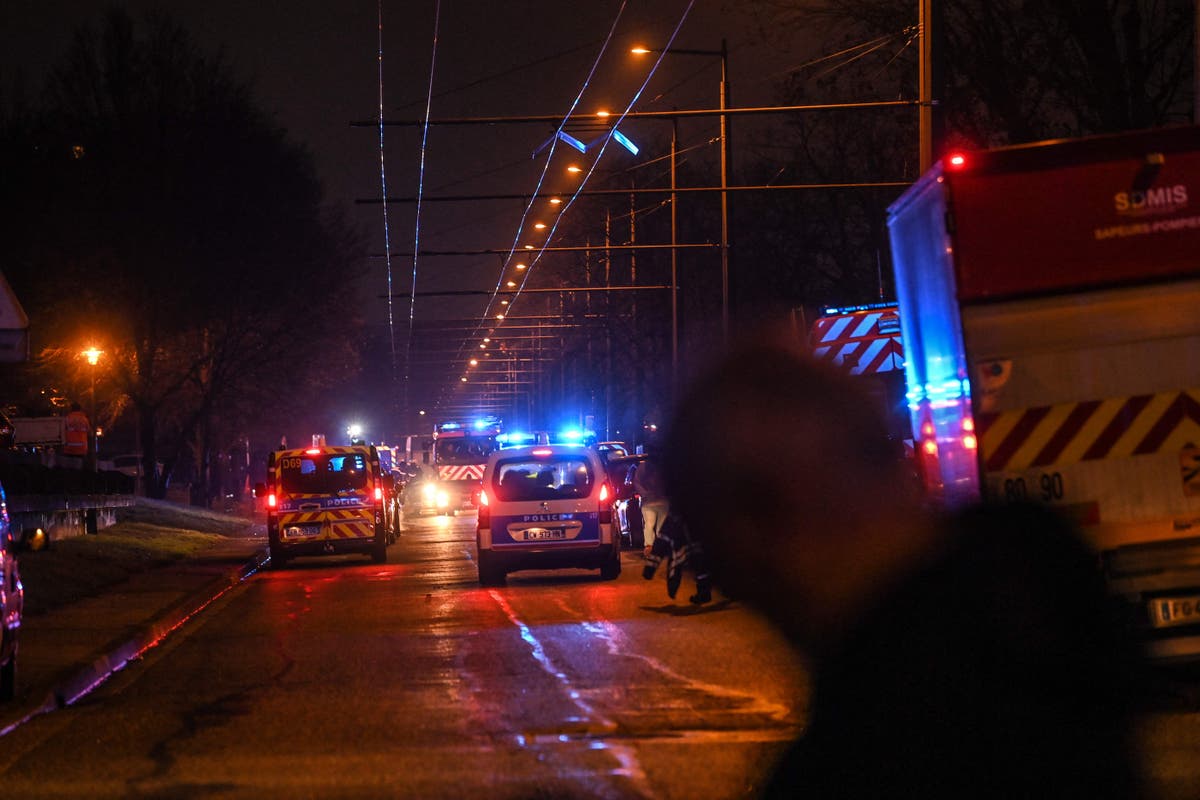 Children among 10 killed in fire at seven-storey apartment block near Lyon