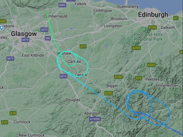 <p>Holding firm: Flightpath of Emirates flight from Dubai to Glasgow</p>