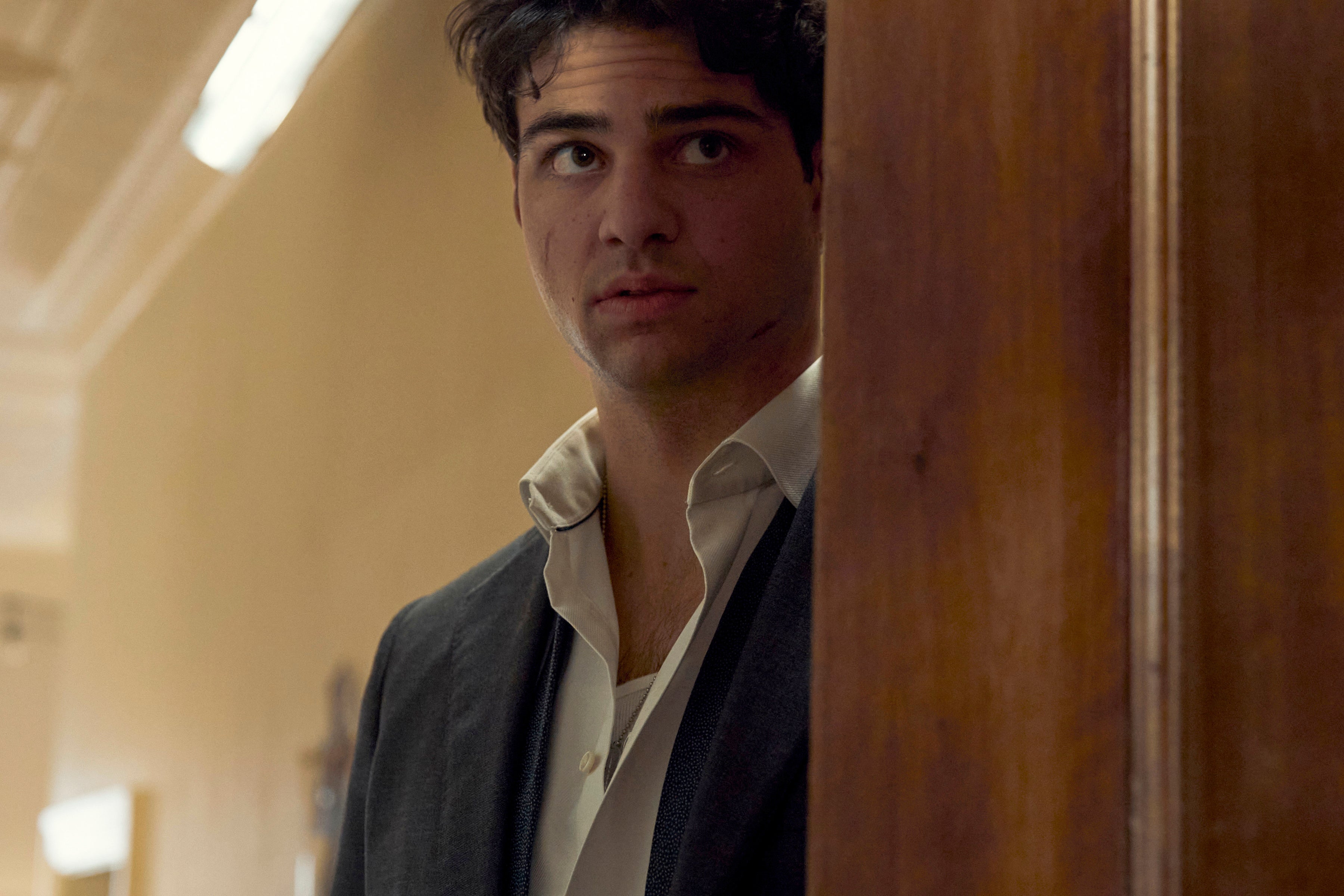 TV-The Recruit-Noah Centineo