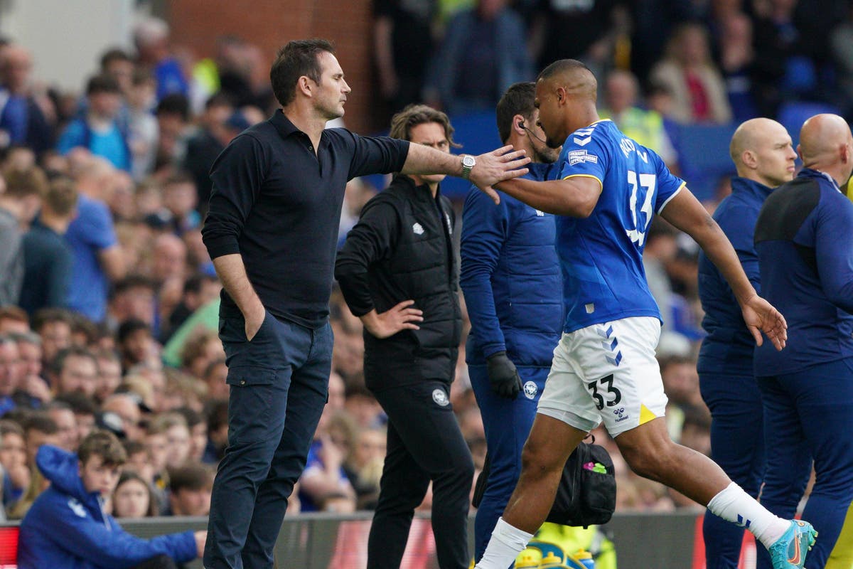 Salomon Rondon agrees to terminate Everton contract six months early Salomon Rondon agrees to terminate Everton contract six months early