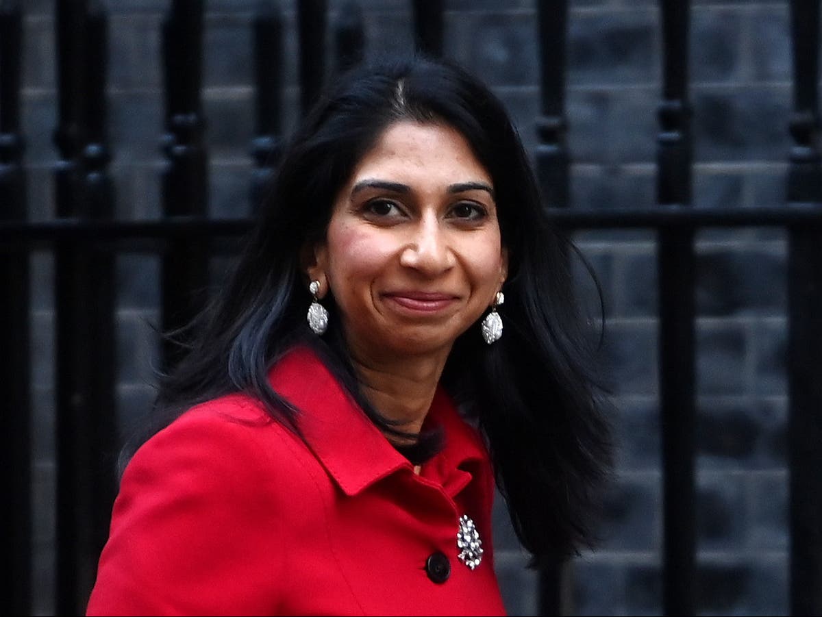 Suella Braverman’s rhetoric is ‘normalising’ the politics of Farage, former adviser alleges Suella Braverman’s rhetoric is ‘normalising’ the politics of Farage, former adviser alleges