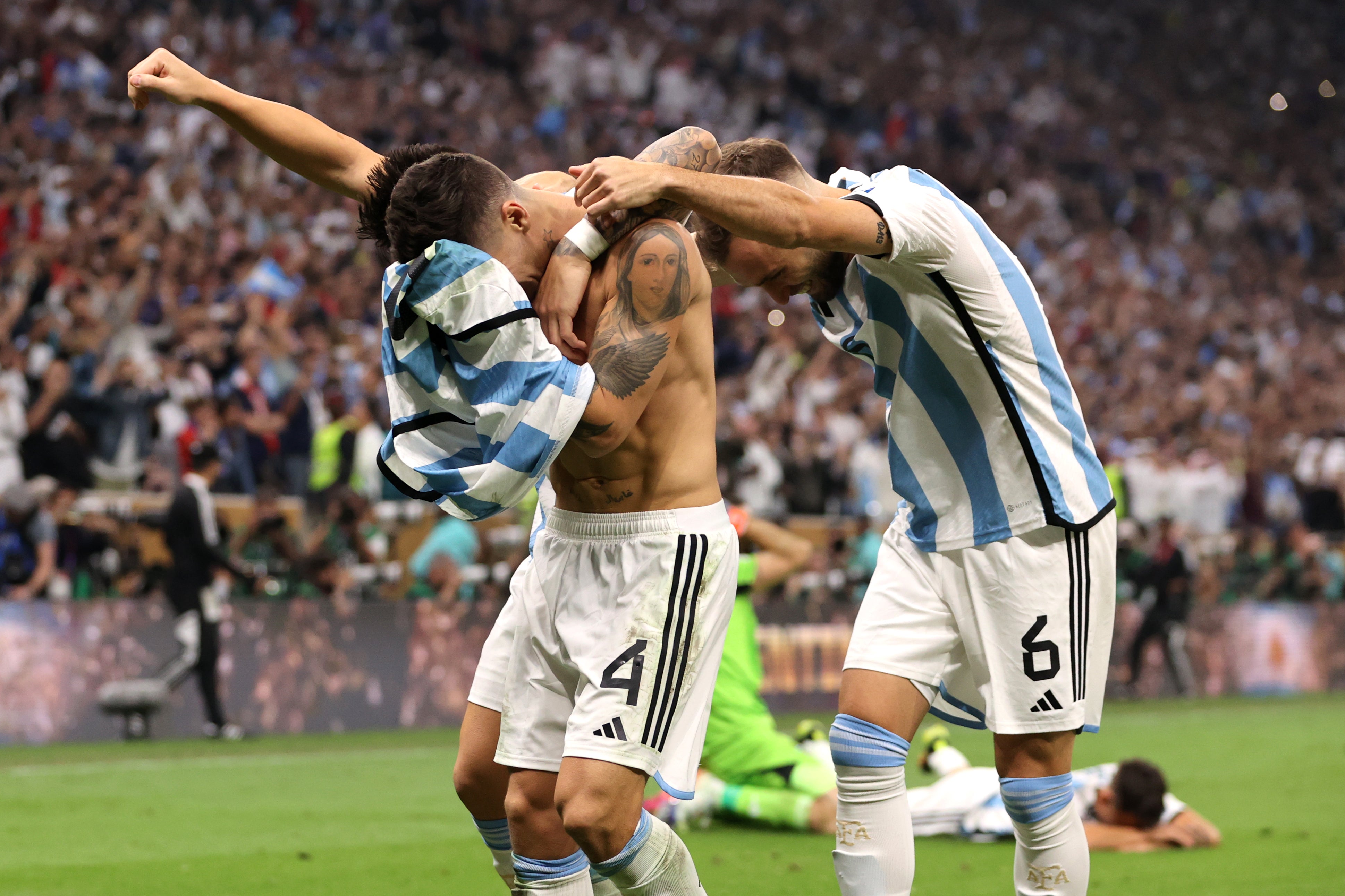 Gonzalo Montiel celebrates after scoring Argentina’s fourth and winning penalty
