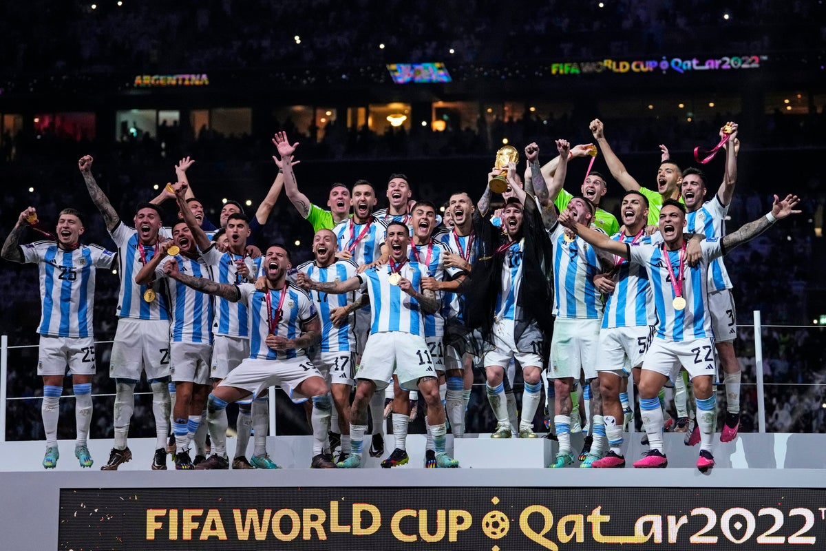 AP PHOTOS: World Cup highlights from Day 24