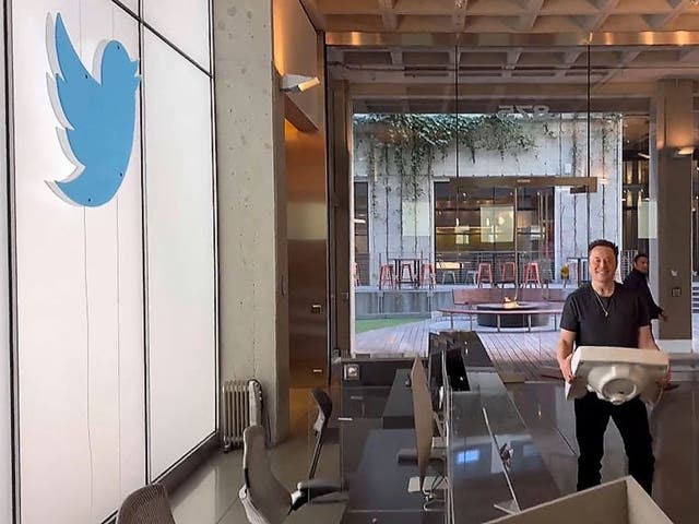<p>File photo: Elon Musk reaches Twitter’s office for the first time since acquiring the social media company </p>