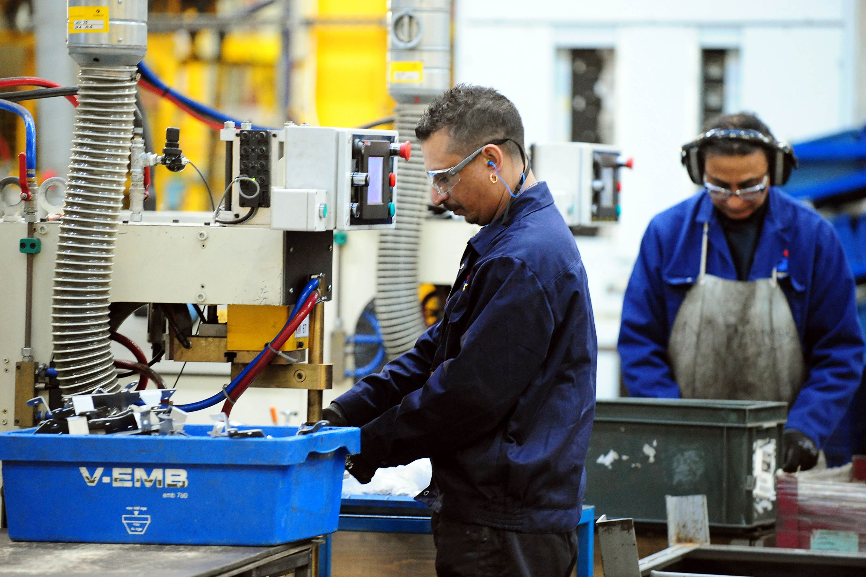 British manufacturers’ output has fallen and the decline is set to continue into the new year (Rui Vieira/ PA)
