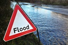 Flood warnings issued as soaring temperatures bring end to cold snap