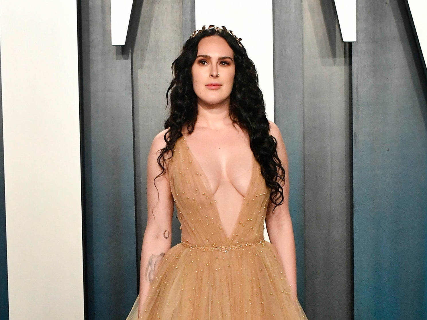 Rumer Willis attends the 2020 Vanity Fair Oscar Party hosted by Radhika Jones at Wallis Annenberg Center for the Performing Arts on February 09, 2020