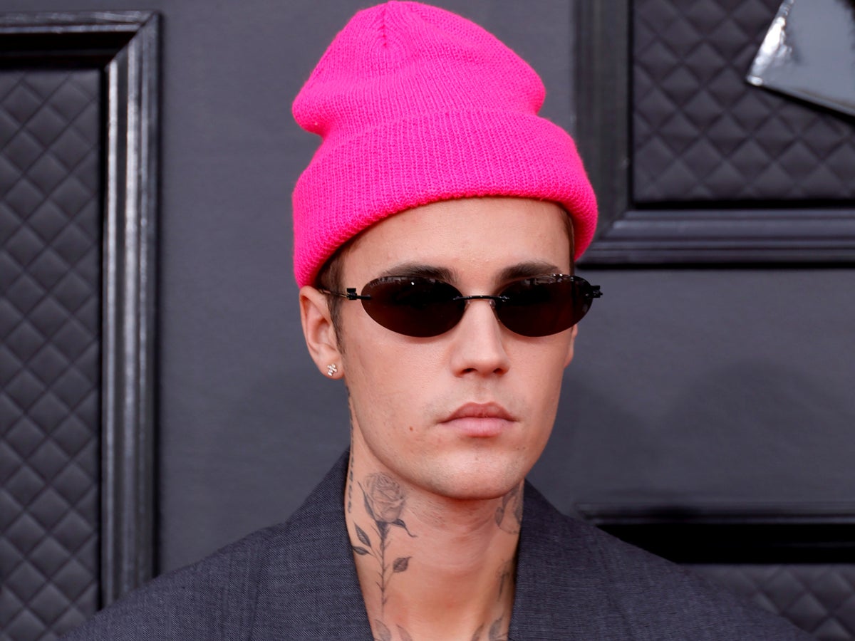 Justin Bieber collection at H&M pulled after singer complains - Wales Online