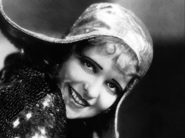 <p>Actor Clara Bow, the original ‘It-girl’, photographed circa 1925</p>