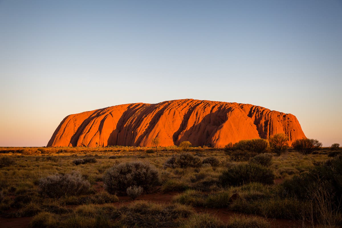Uluru, heart of Australia: “Whether it’s your first time or your 100th visit, your spirits will soar”
