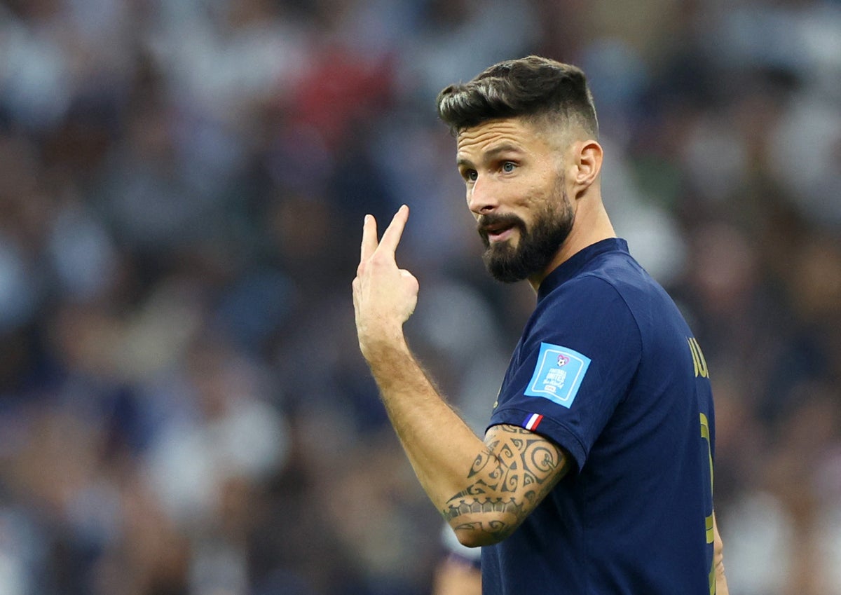 Olivier Giroud responds to claim he blanked Australia’s Jason Cummings at World Cup