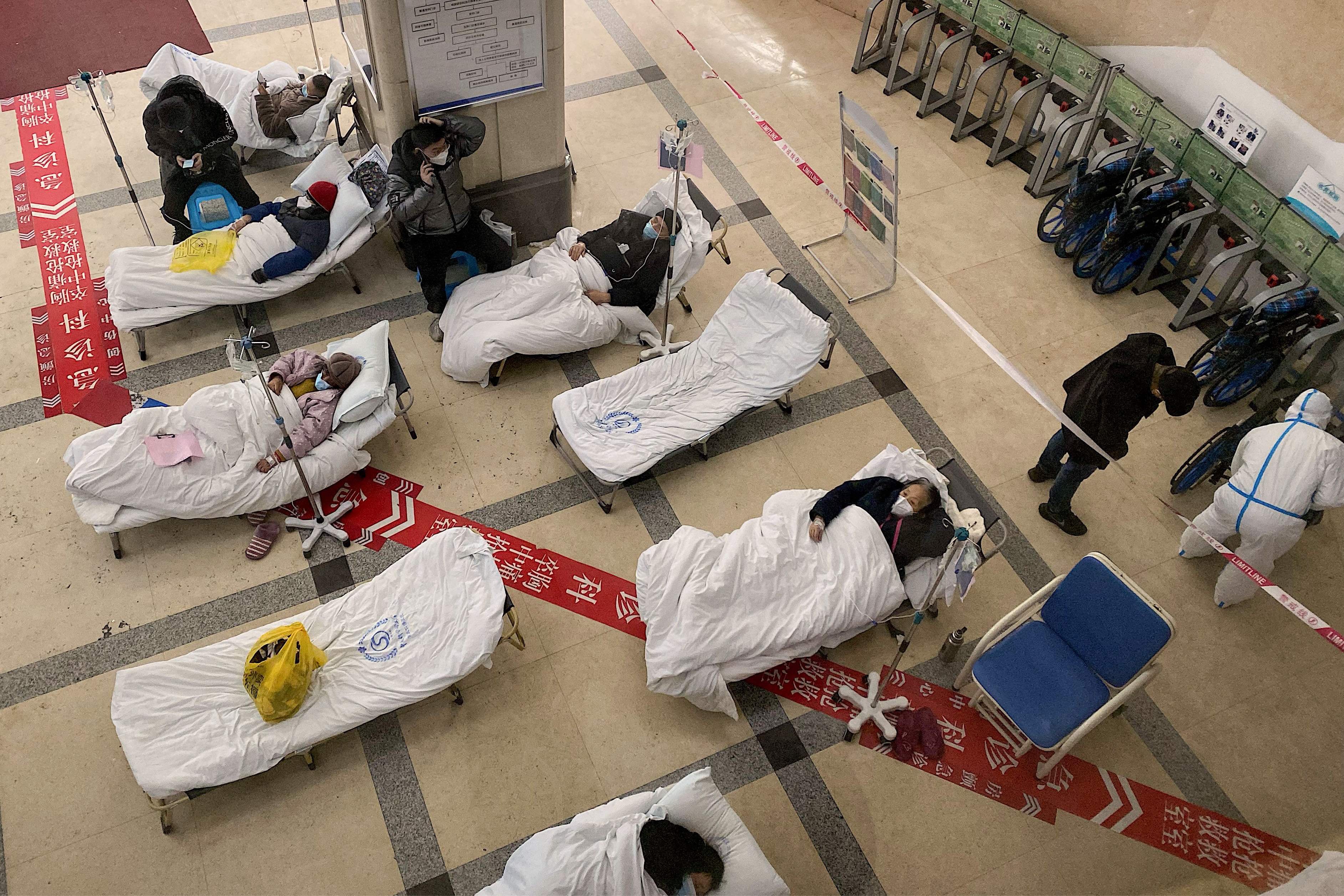 Covid patients in the lobby of the Chongqing No 5 People’s Hospital