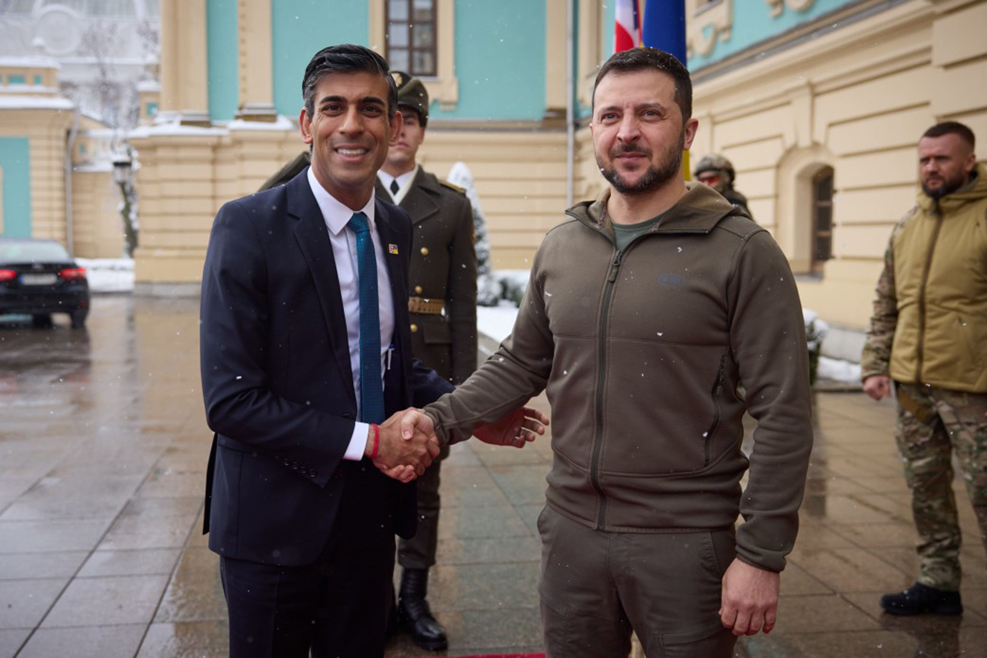 Rishi Sunak shaking hands with Ukraine president Volodymyr Zelensky last month