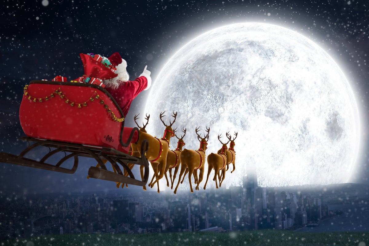 NORAD Santa Tracker 2025 Kicks Off: Follow Ole Saint Nick In His Yearly Journey Around The World