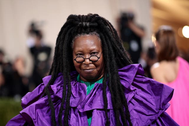 <p>Whoopi Goldberg says cats followed her for three days after she was photographed in a bath of milk by Annie Leibovitz</p>