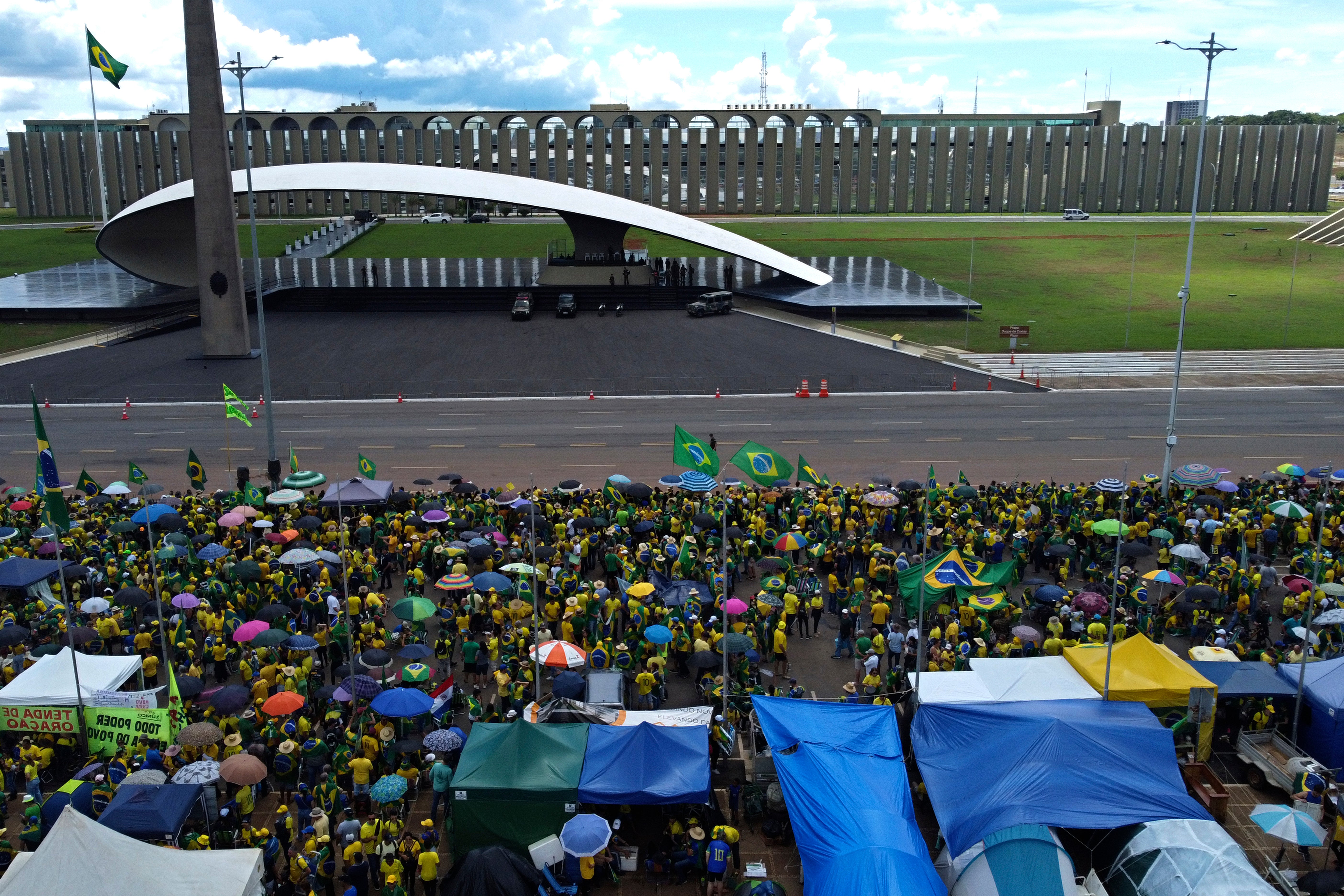 Bolsonaro supporters protest against Lula’s election