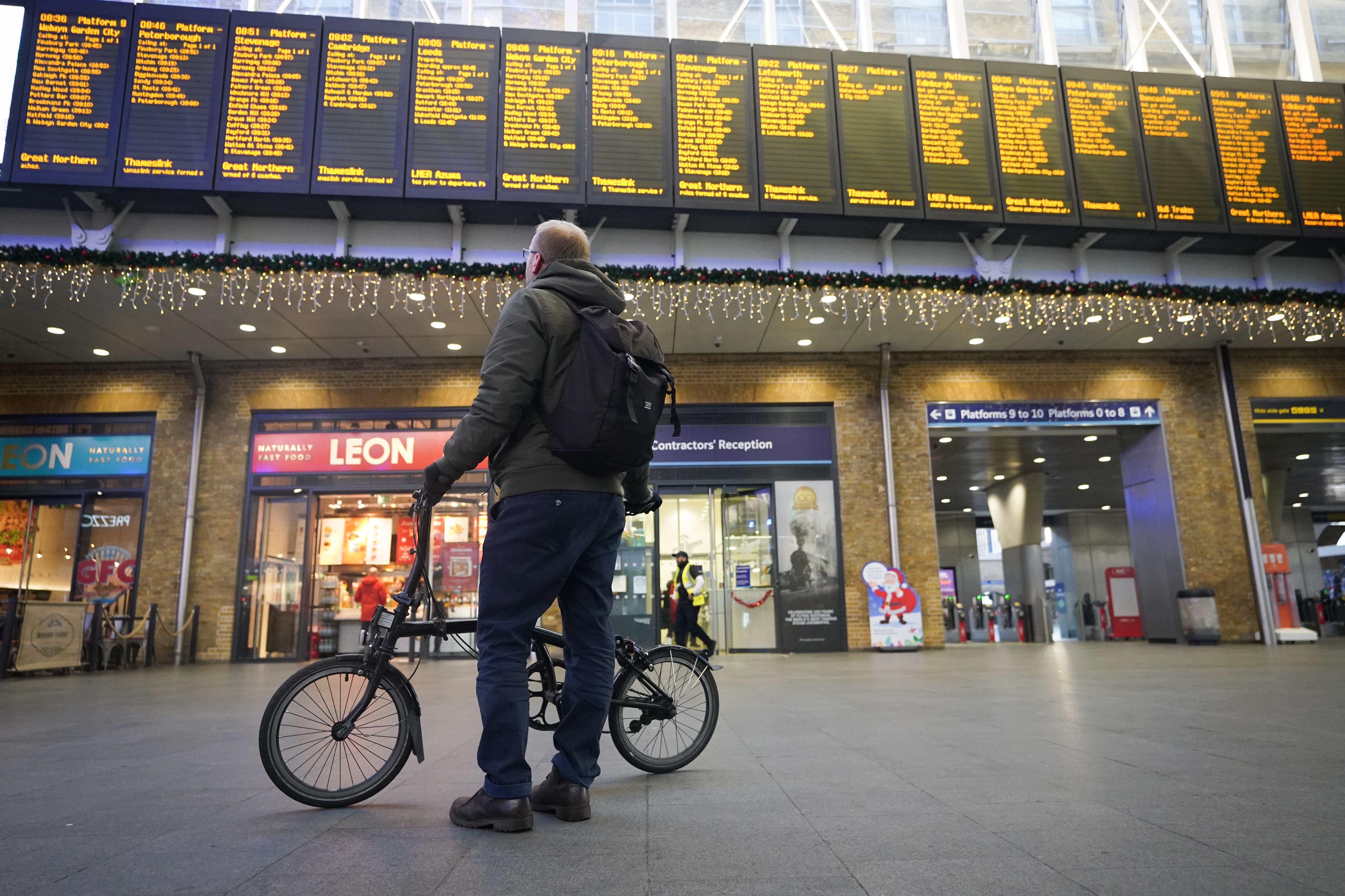 Thousands of people planning to travel by train on Boxing Day had to make alternative plans