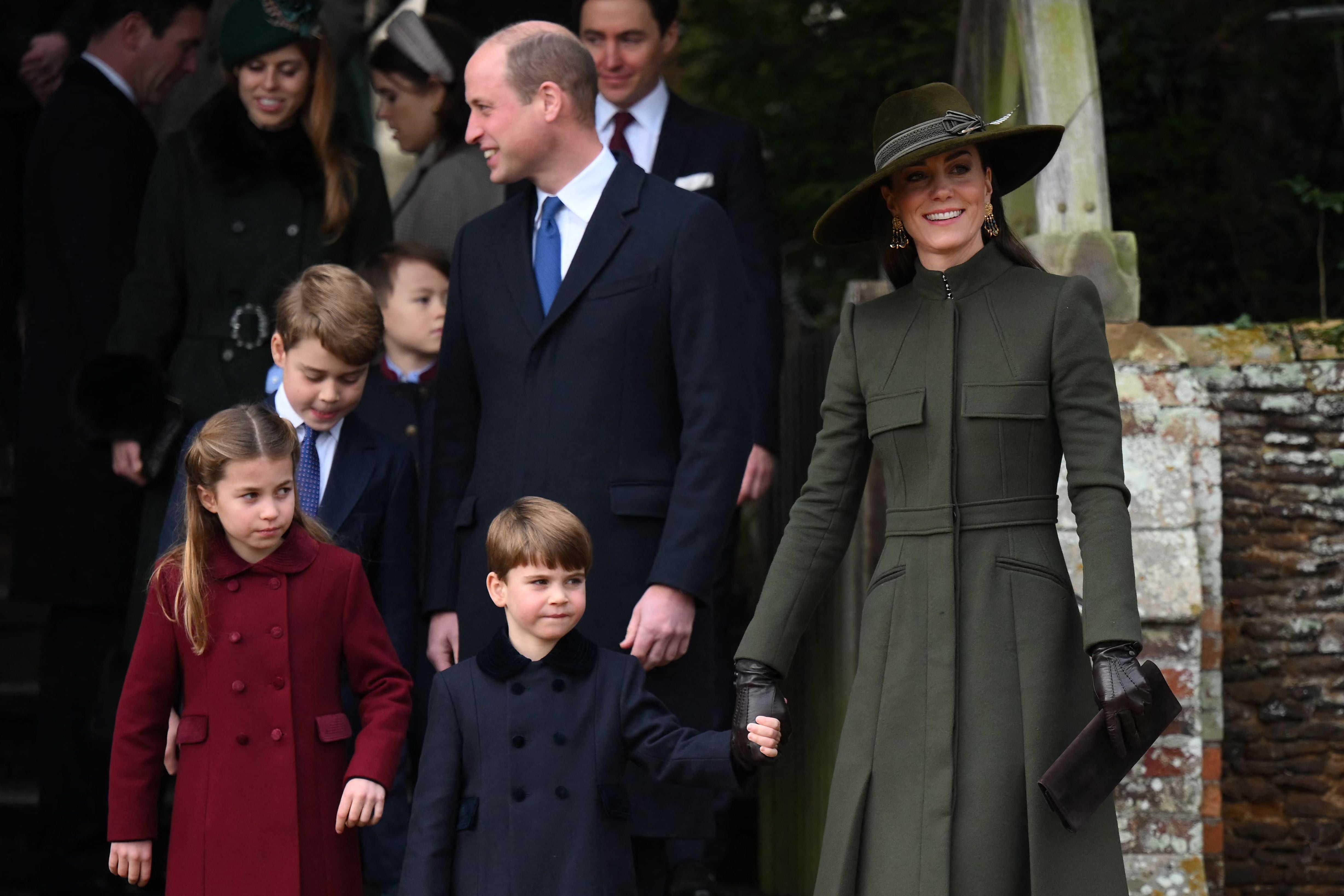 Принцесса кейт сегодня. Принц Джордж Уэльский 2023. Принц Уильям и Кейт Миддлтон. Королевская семья Кейт Миддлтон. Принцесса Великобритании Кейт Миддлтон последние.