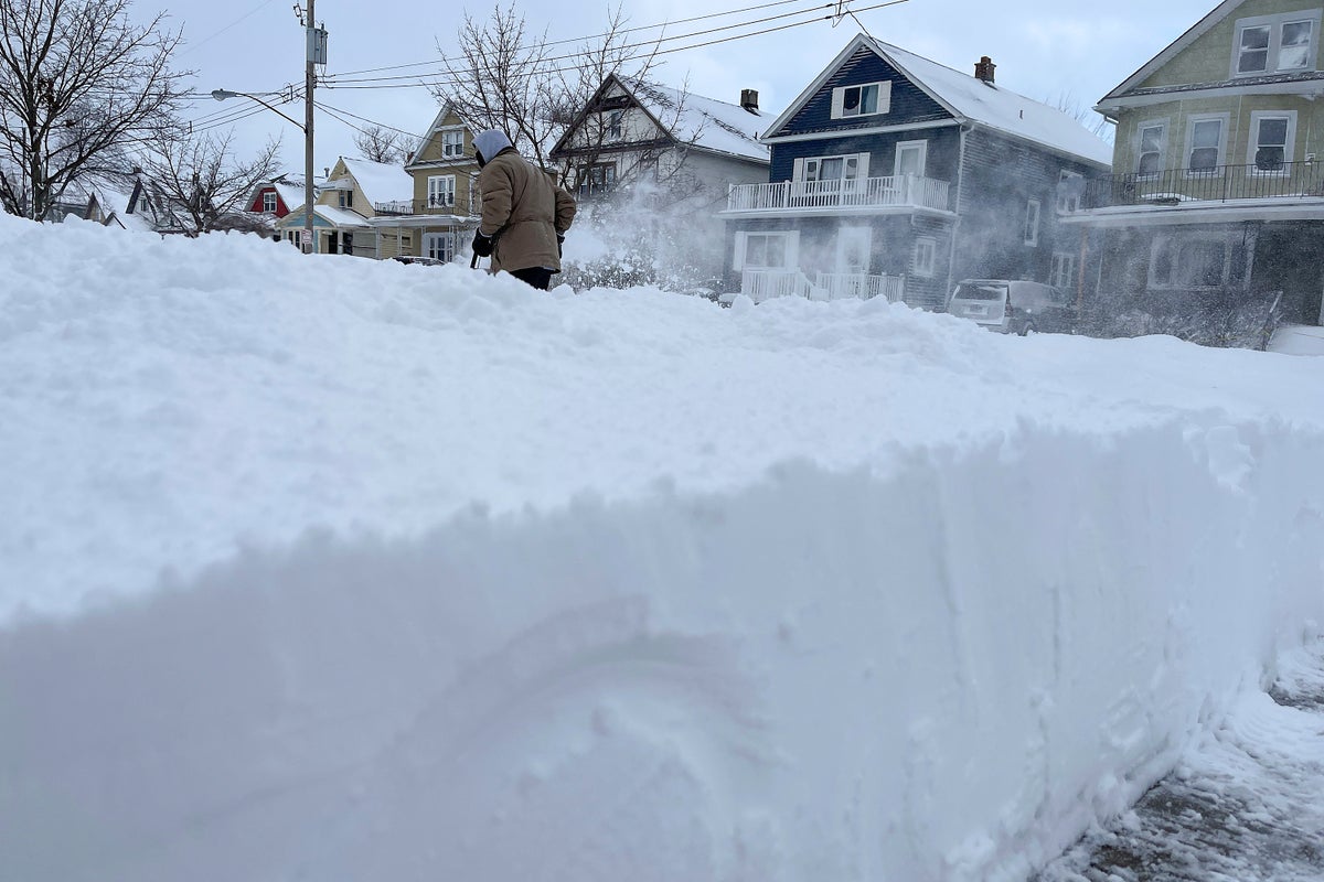 Winter Storm Elliott death toll climbs to 50 as thousands still without power in temperatures as low as -40