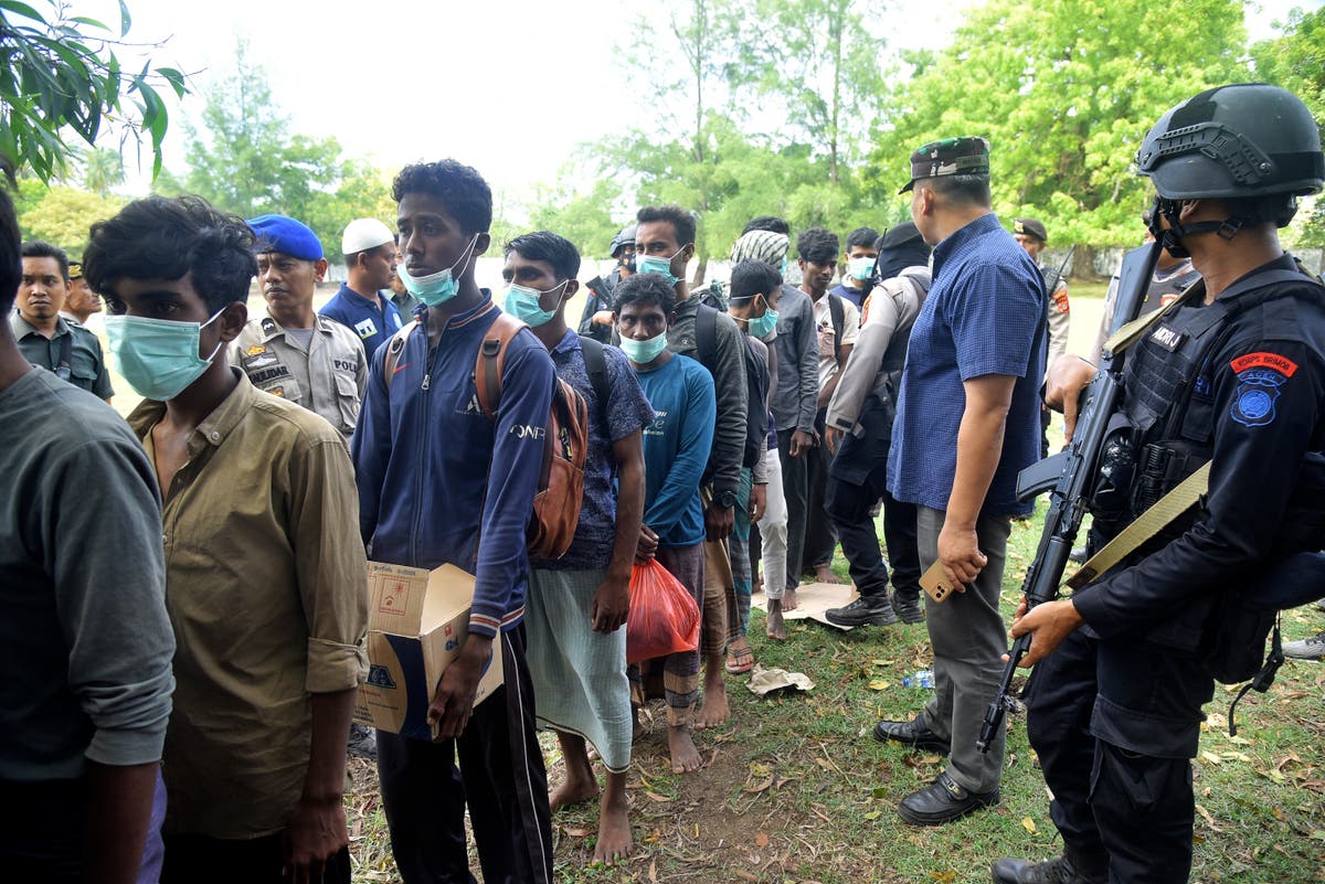 Rohingya crisis: Nearly 60 ‘hungry and weak’ Rohingya men reach Indonesia after ‘severe’ voyage