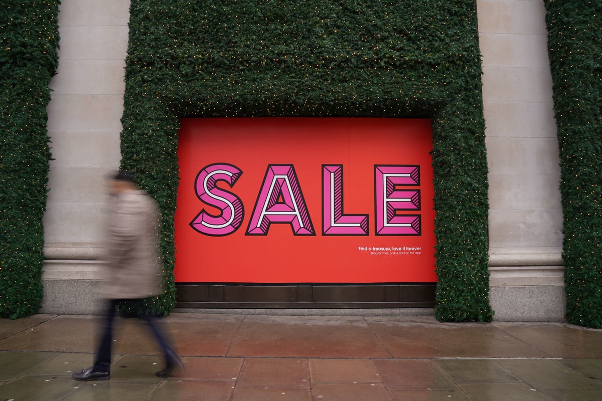 Boxing Day spending expected to dip despite hunt for sales bargains