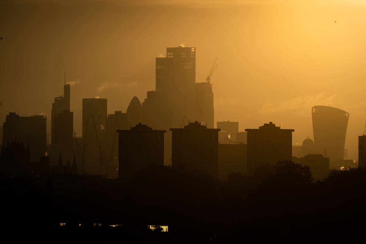 Fewer &lsquo;London leavers&rsquo; making moves in 2022, research suggests