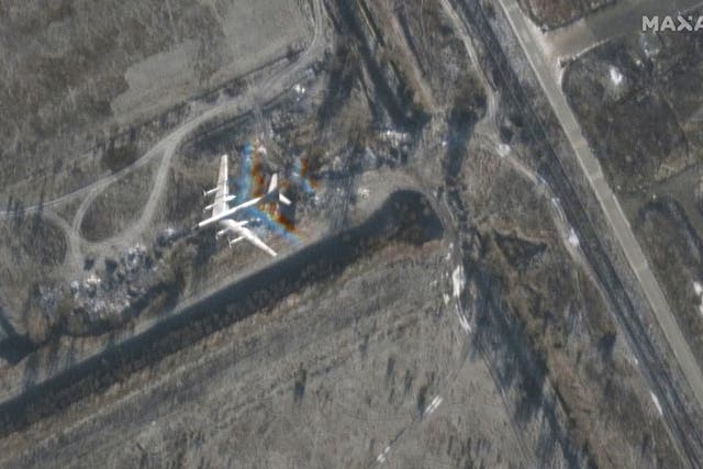 <p>A satellite image shows bomber in flight at northeast of Engels Air Base in Saratov on 3 December</p>