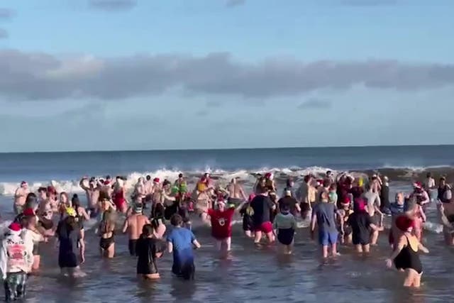 <p>Geordies brave Boxing Day dip in North Sea for volunteer lifeguard annual tradition</p>