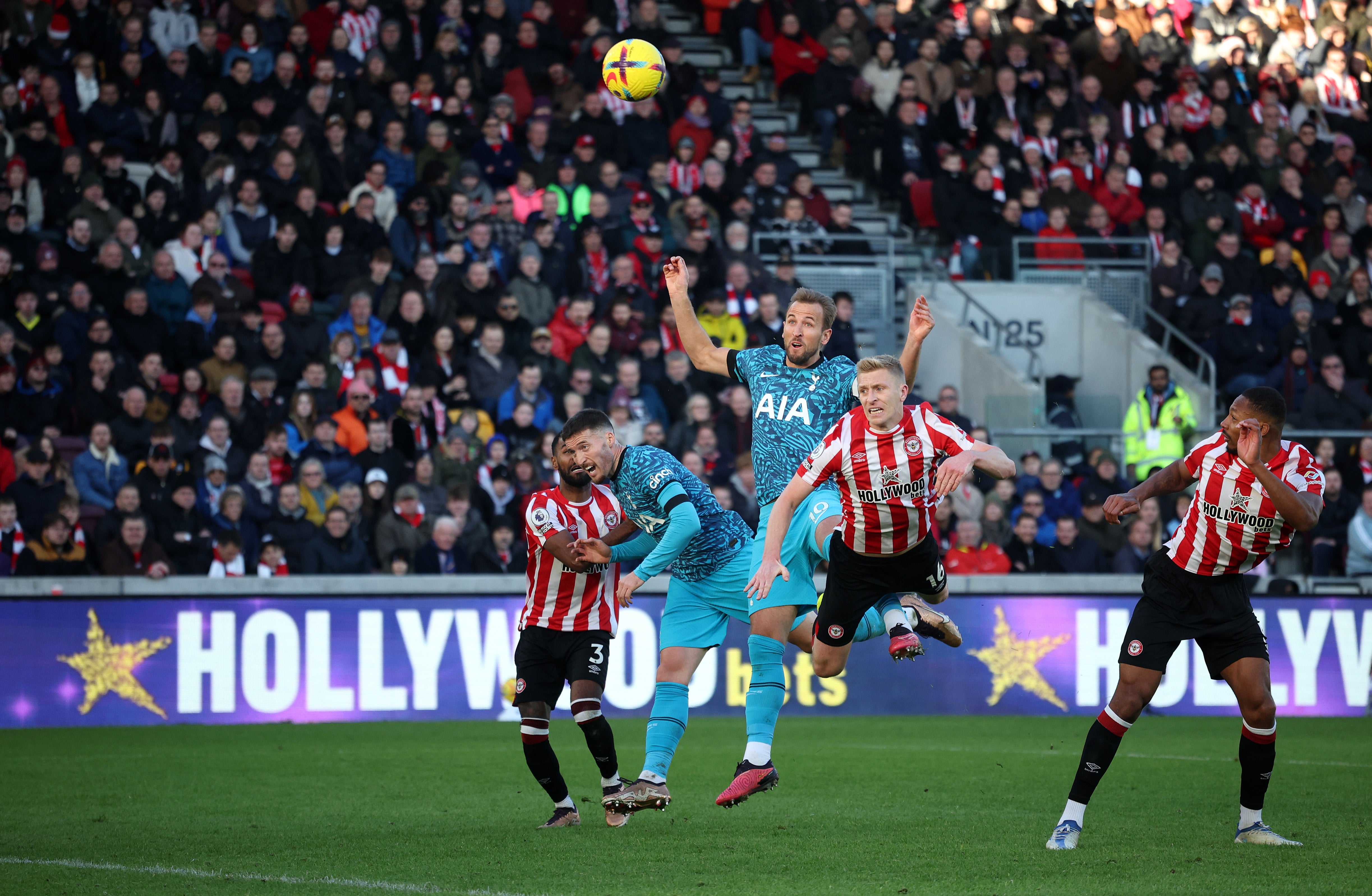 Harry Kane heads home for Tottenham in the second half
