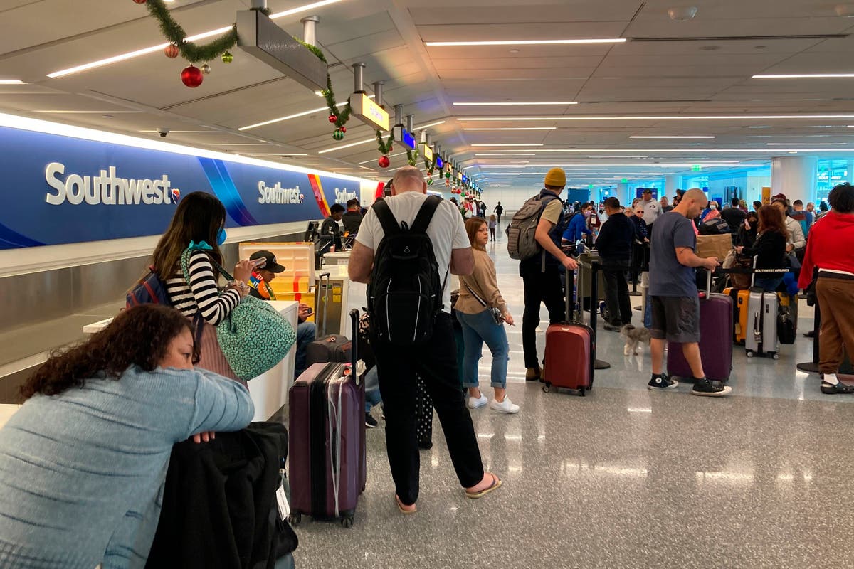US government to review &lsquo;unacceptable&rsquo; cancellations by Southwest Airlines as travel chaos continues