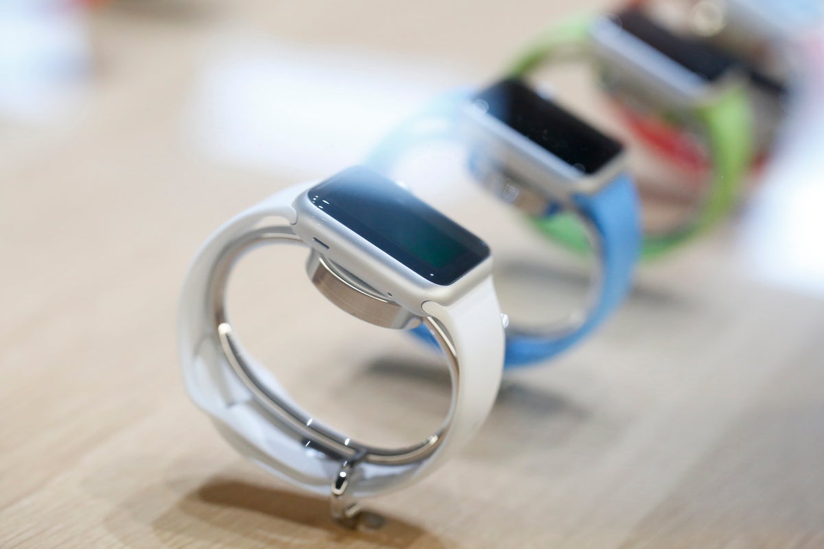 Apple sued over ‘racial bias’ of Apple Watch blood oxygen reader