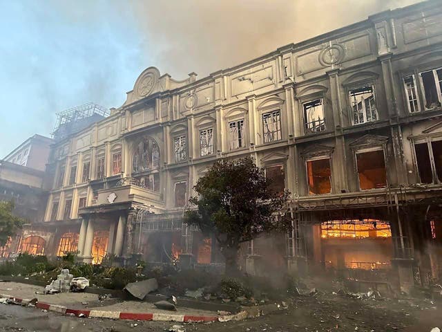 CAMBOYA-HOTEL-INCENDIO